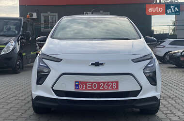 Хэтчбек Chevrolet Bolt EV 2022 в 