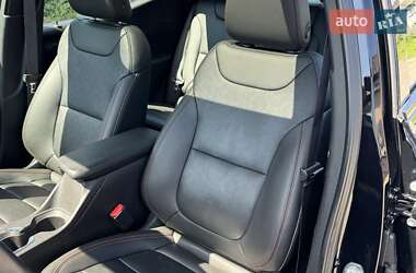Хэтчбек Chevrolet Bolt EV 2022 в 