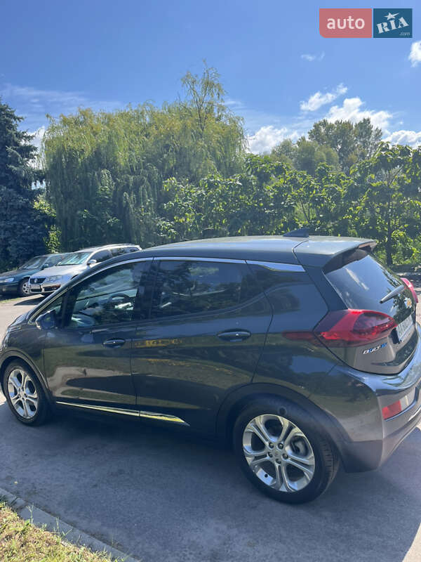 Хэтчбек Chevrolet Bolt EV 2018 в Киеве
