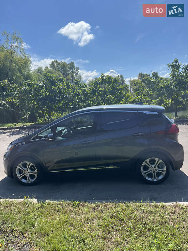 Хэтчбек Chevrolet Bolt EV 2018 в Киеве