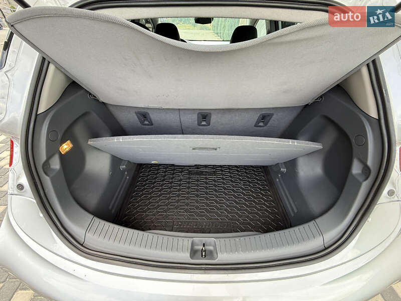 Хетчбек Chevrolet Bolt EV 2017 в Запоріжжі