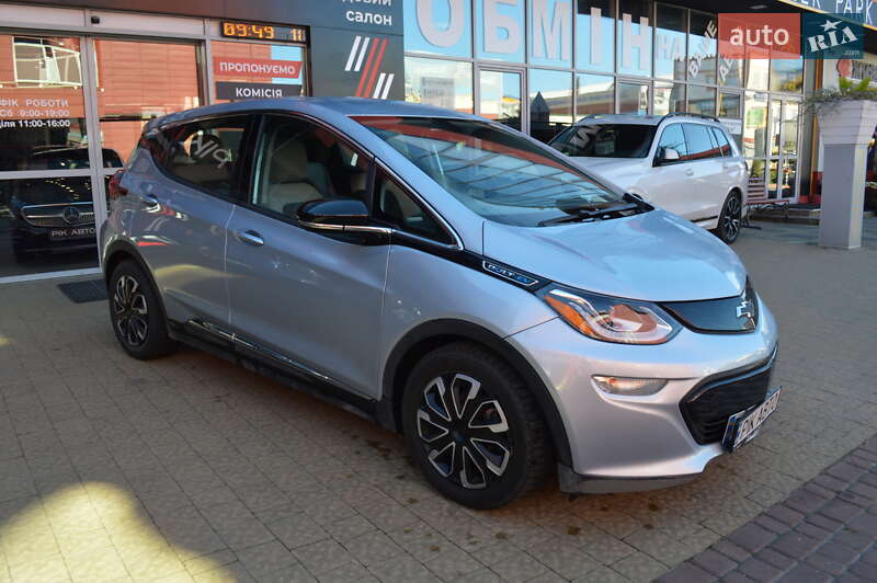 Хэтчбек Chevrolet Bolt EV 2017 в Львове