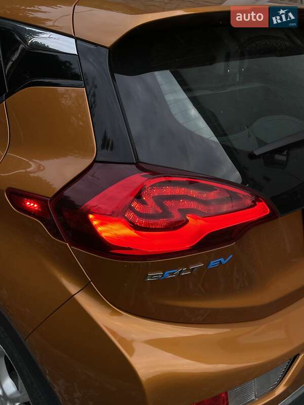 Хэтчбек Chevrolet Bolt EV 2017 в Львове фото 26 Хэтчбек Chevrolet Bolt EV 2017 в Львове