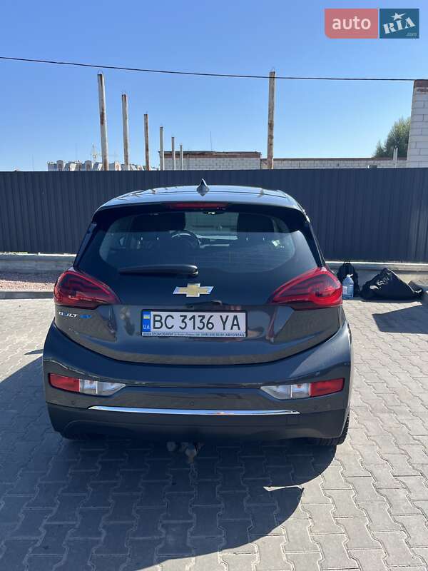 Хэтчбек Chevrolet Bolt EV 2017 в Киеве
