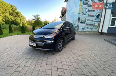 Хэтчбек Chevrolet Bolt EV 2019 в 