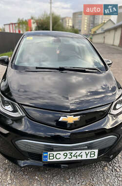 Хэтчбек Chevrolet Bolt EV 2018 в 