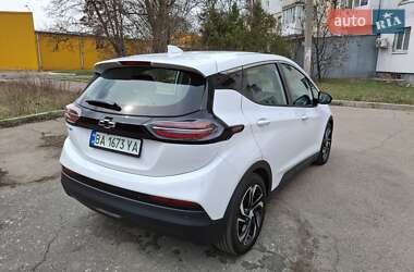 Хетчбек Chevrolet Bolt EV 2023 в 