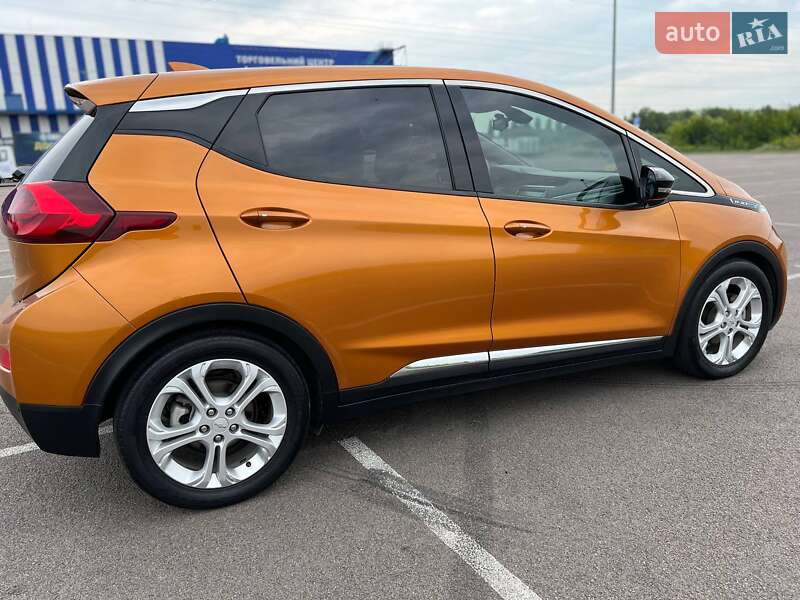 Хетчбек Chevrolet Bolt EV 2017 в Рівному