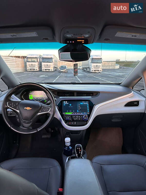 Хетчбек Chevrolet Bolt EV 2016 в Львові фото 7 Хетчбек Chevrolet Bolt EV 2016 в Львові