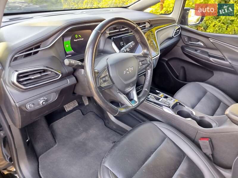 Хэтчбек Chevrolet Bolt EV 2023 в Киеве фото 29 Хэтчбек Chevrolet Bolt EV 2023 в Киеве