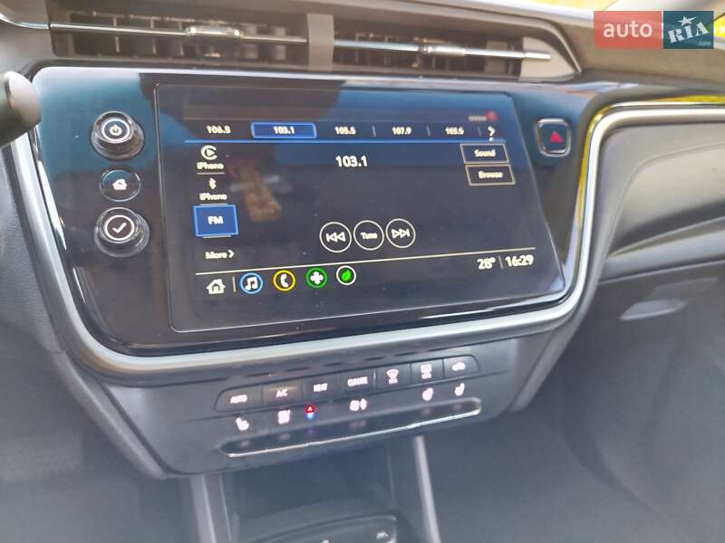 Хэтчбек Chevrolet Bolt EV 2023 в Киеве фото 38 Хэтчбек Chevrolet Bolt EV 2023 в Киеве