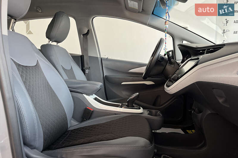 Хетчбек Chevrolet Bolt EV 2021 в Шептицькому