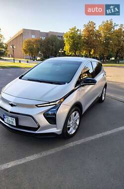 Хэтчбек Chevrolet Bolt EV 2023 в 