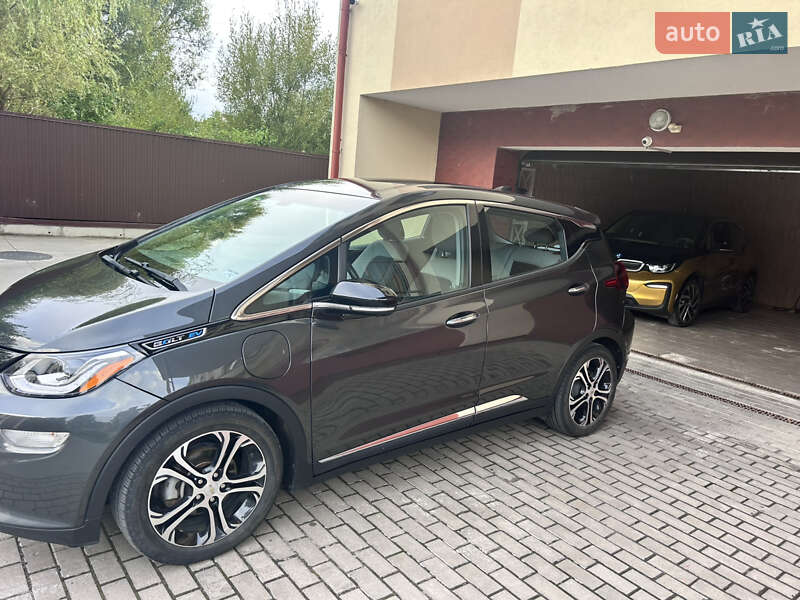 Хэтчбек Chevrolet Bolt EV 2019 в Львове