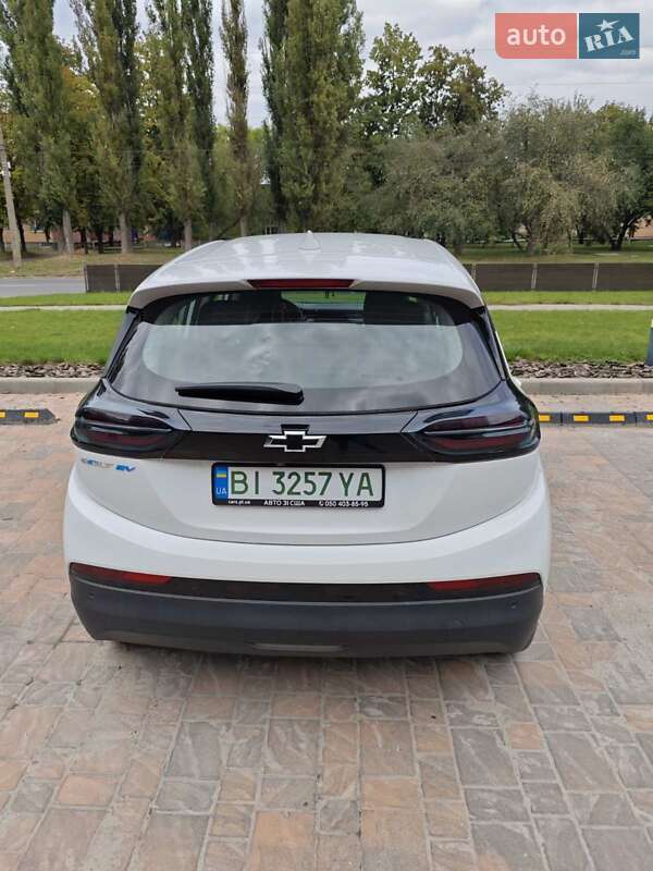 Хэтчбек Chevrolet Bolt EV 2023 в Полтаве