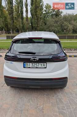 Хэтчбек Chevrolet Bolt EV 2023 в 