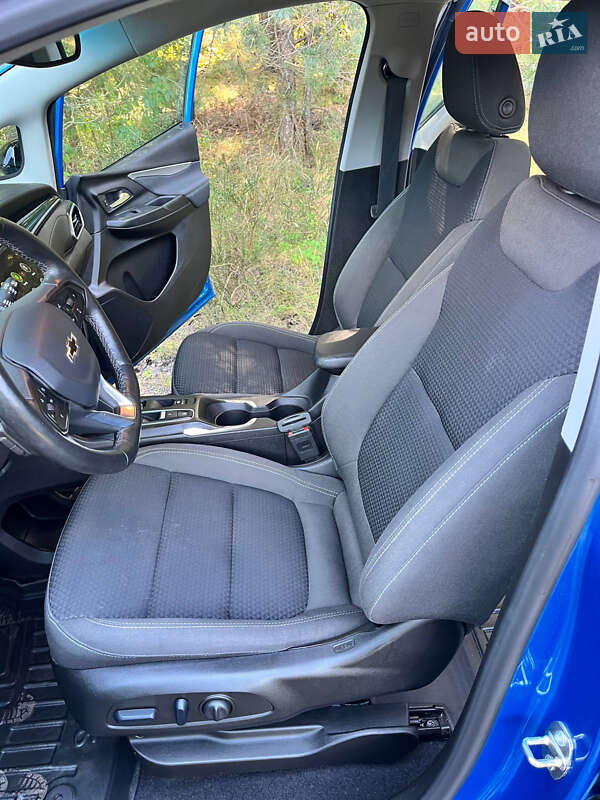 Хэтчбек Chevrolet Bolt EV 2022 в Костополе фото 22 Хэтчбек Chevrolet Bolt EV 2022 в Костополе