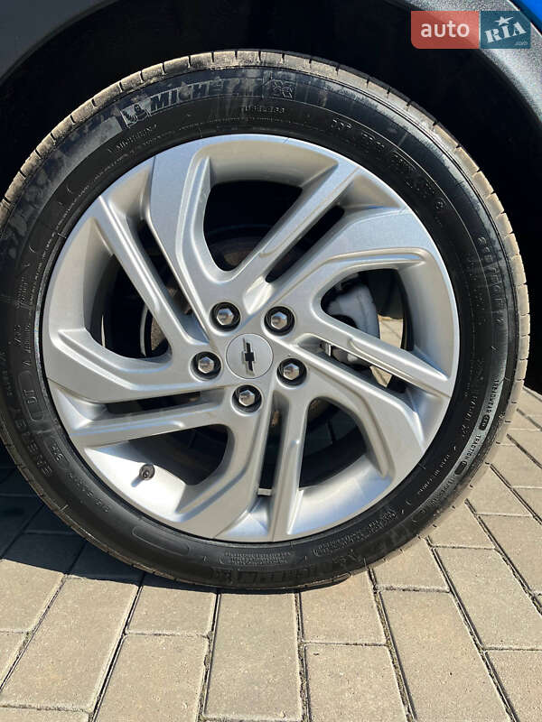 Хэтчбек Chevrolet Bolt EV 2022 в Костополе фото 28 Хэтчбек Chevrolet Bolt EV 2022 в Костополе