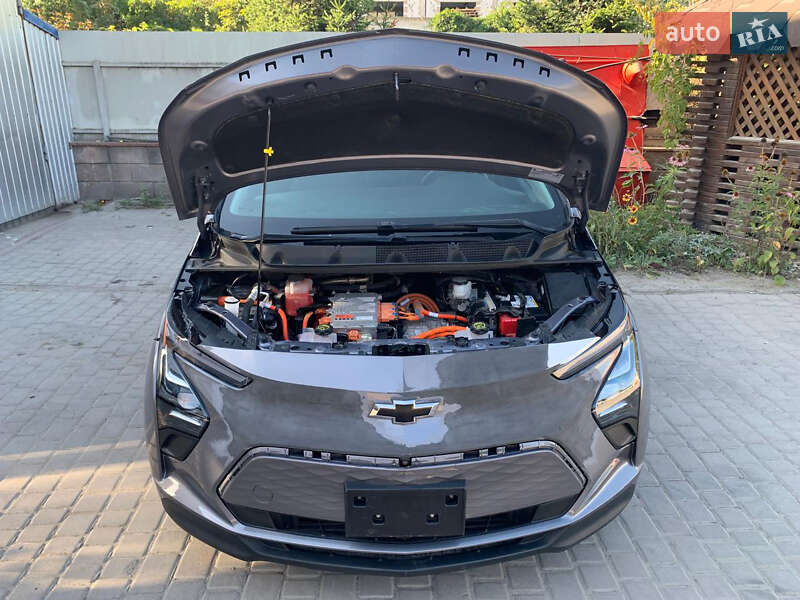 Хэтчбек Chevrolet Bolt EV 2023 в Тернополе фото 18 Хэтчбек Chevrolet Bolt EV 2023 в Тернополе
