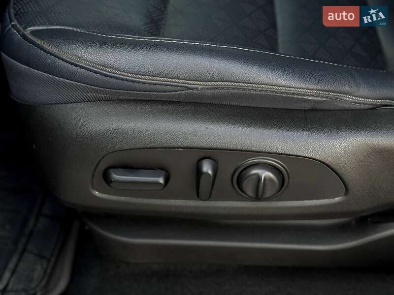 Хэтчбек Chevrolet Bolt EV 2021 в Ровно