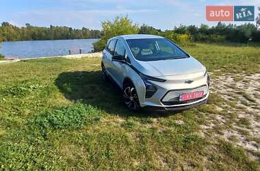 Хэтчбек Chevrolet Bolt EV 2023 в 