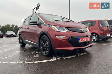 Хэтчбек Chevrolet Bolt EV 2017 в 