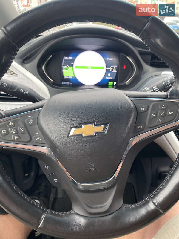 Хэтчбек Chevrolet Bolt EV 2017 в Ровно