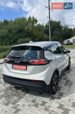 Хэтчбек Chevrolet Bolt EV 2023 в 