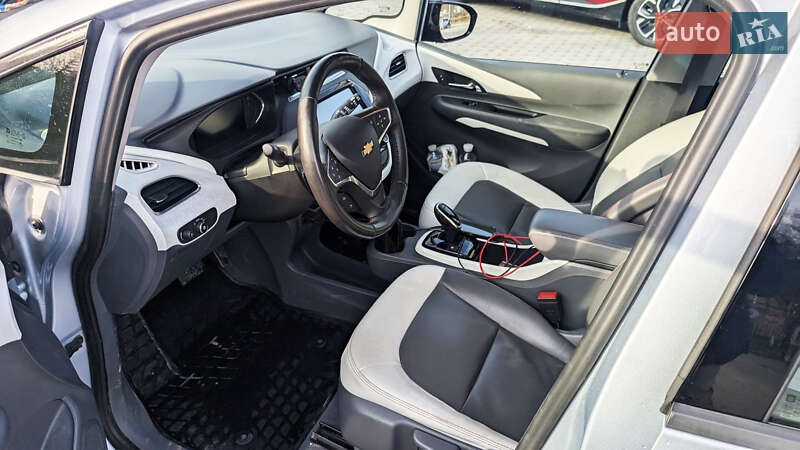 Хэтчбек Chevrolet Bolt EV 2017 в Львове