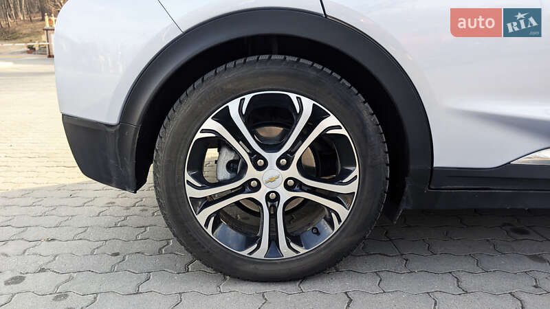 Хэтчбек Chevrolet Bolt EV 2017 в Львове