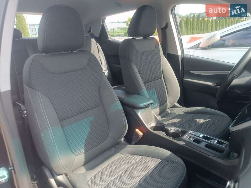 Хэтчбек Chevrolet Bolt EV 2022 в Львове