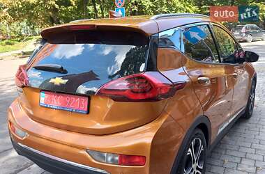 Хэтчбек Chevrolet Bolt EV 2017 в 
