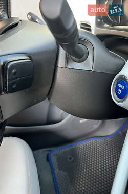 Хэтчбек Chevrolet Bolt EV 2021 в 