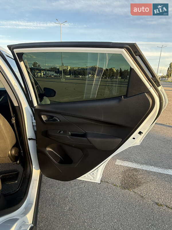 Хетчбек Chevrolet Bolt EV 2023 в Харкові