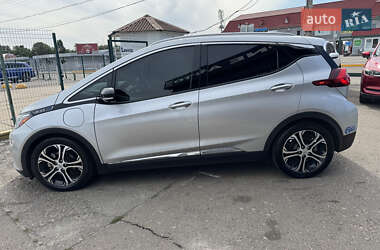 Хэтчбек Chevrolet Bolt EV 2021 в 