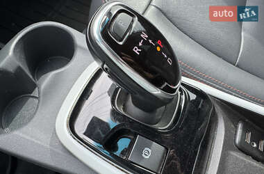 Хэтчбек Chevrolet Bolt EV 2021 в 