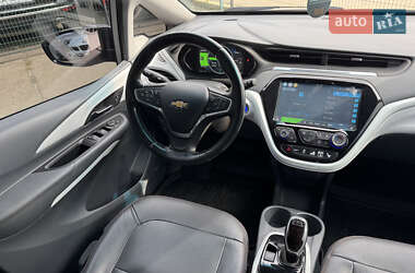 Хэтчбек Chevrolet Bolt EV 2021 в 