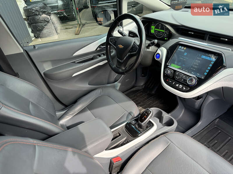 Хетчбек Chevrolet Bolt EV 2021 в Києві фото 44 Хетчбек Chevrolet Bolt EV 2021 в Києві