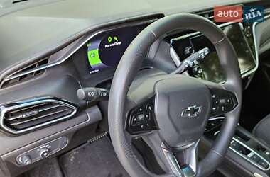 Хэтчбек Chevrolet Bolt EV 2022 в 