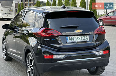Хэтчбек Chevrolet Bolt EV 2018 в 