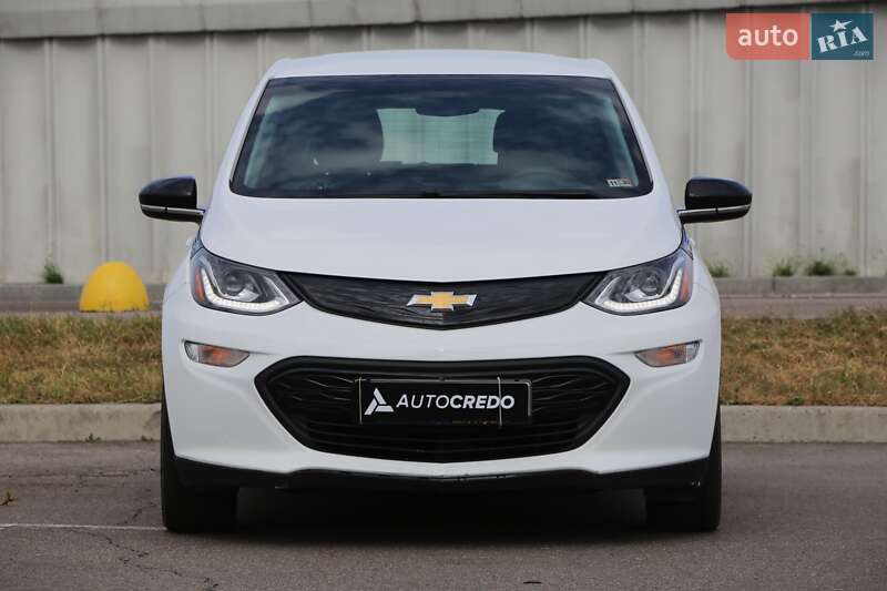 Хетчбек Chevrolet Bolt EV 2020 в Києві фото 2 Хетчбек Chevrolet Bolt EV 2020 в Києві