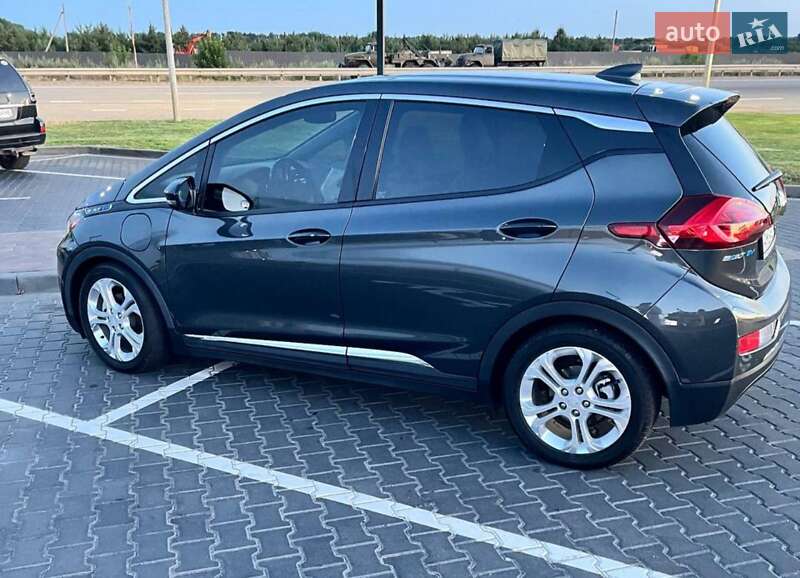 Хэтчбек Chevrolet Bolt EV 2020 в Житомире фото 3 Хэтчбек Chevrolet Bolt EV 2020 в Житомире