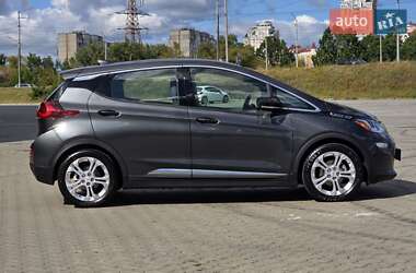 Хэтчбек Chevrolet Bolt EV 2021 в 