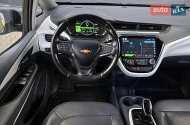 Хэтчбек Chevrolet Bolt EV 2021 в 