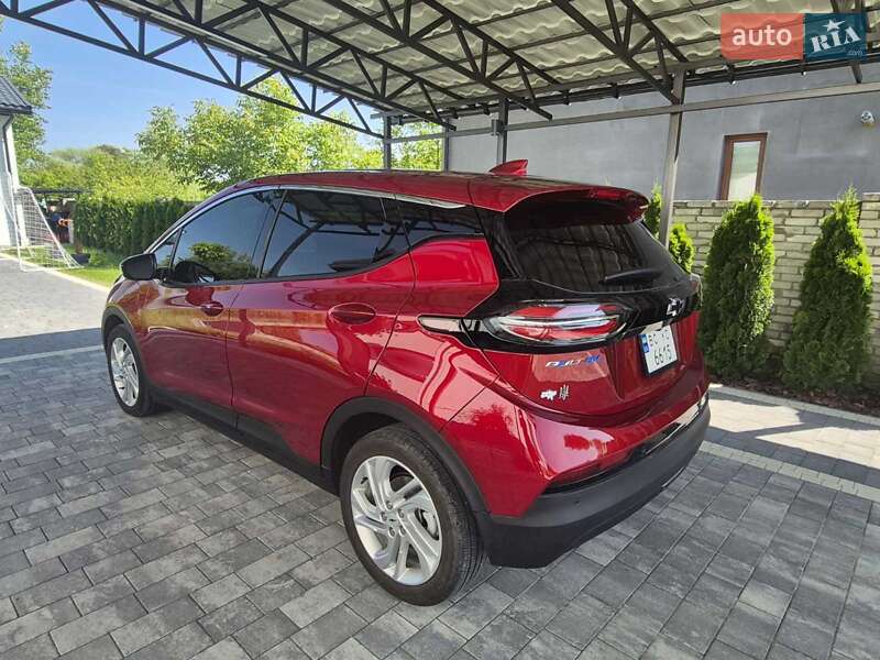 Хэтчбек Chevrolet Bolt EV 2023 в Львове