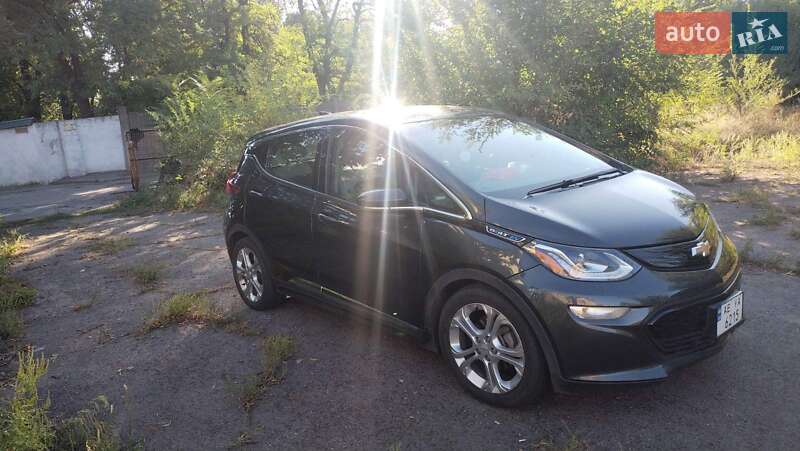 Хетчбек Chevrolet Bolt EV 2020 в Павлограді