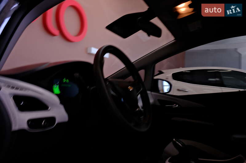 Хэтчбек Chevrolet Bolt EV 2018 в Одессе