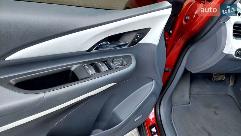 Хэтчбек Chevrolet Bolt EV 2020 в Бродах