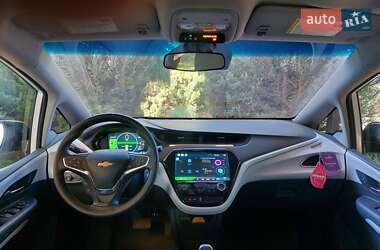 Хэтчбек Chevrolet Bolt EV 2020 в 