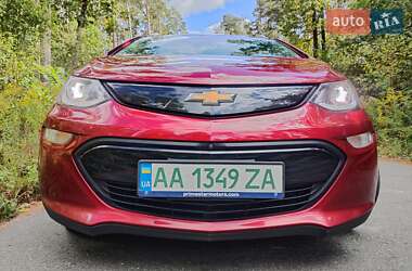 Хэтчбек Chevrolet Bolt EV 2017 в 